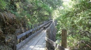 crossing-ravine-independenc