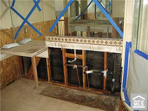 trashed-bathroom Photo courtesy of the Orange County Register